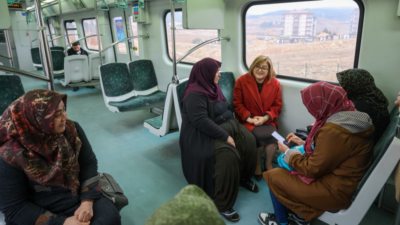  GAZİRAY’IN HIZLI TREN BÖLÜMÜNÜN TÜNEL ÇALIŞMASI TAMAMLANDI